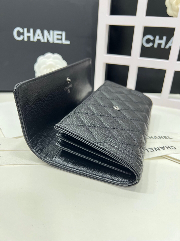 コピーシャネル激安財布素材ディテール